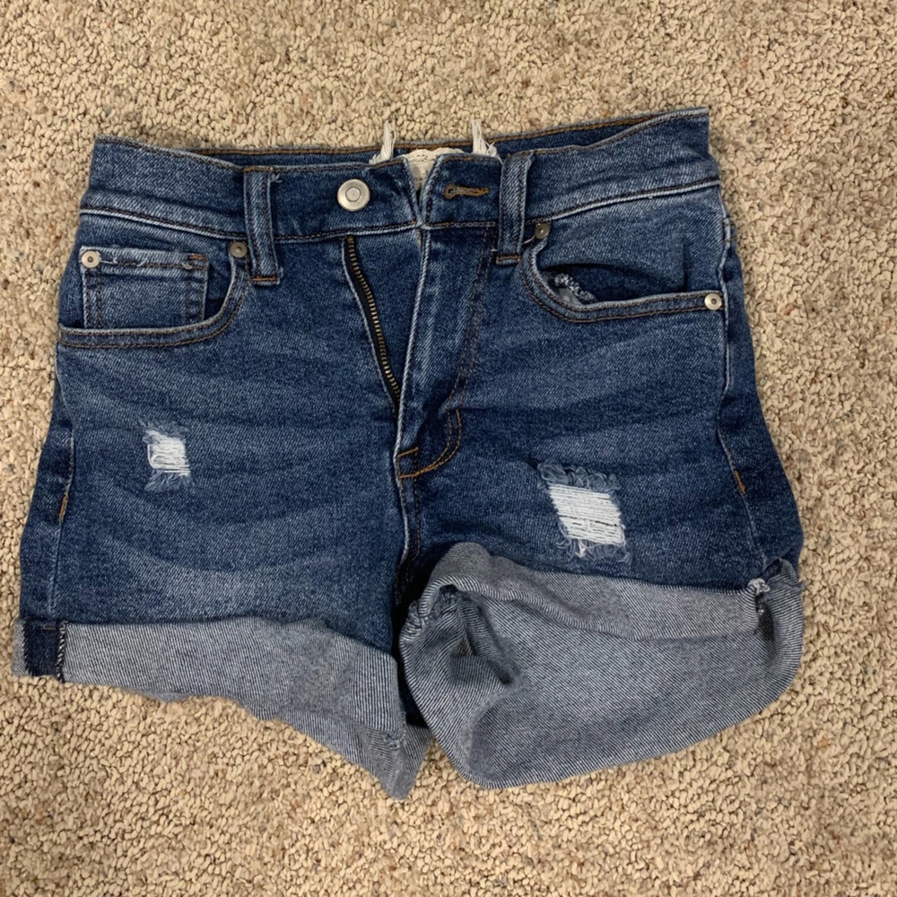 Altar’d State distressed cuffed jean shorts